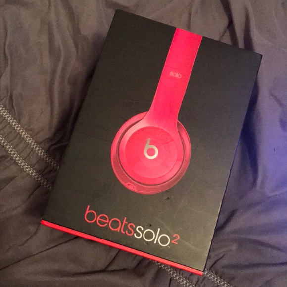 Head phones - Picture 1 of 4